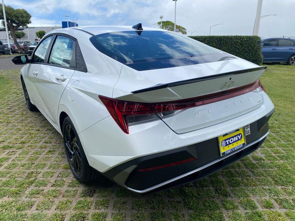 2026 Hyundai Elantra Hybrid SEL Sport