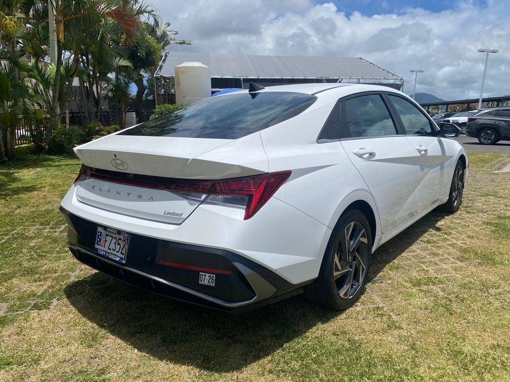2024 Hyundai Elantra Limited