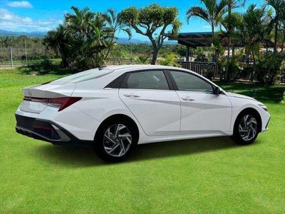 2025 Hyundai Elantra SEL Convenience