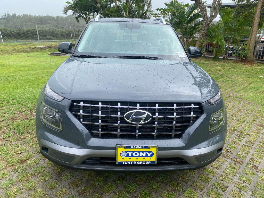 2026 Hyundai Venue SEL w/Two-Tone Roof