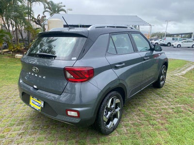 2026 Hyundai Venue SEL w/Two-Tone Roof