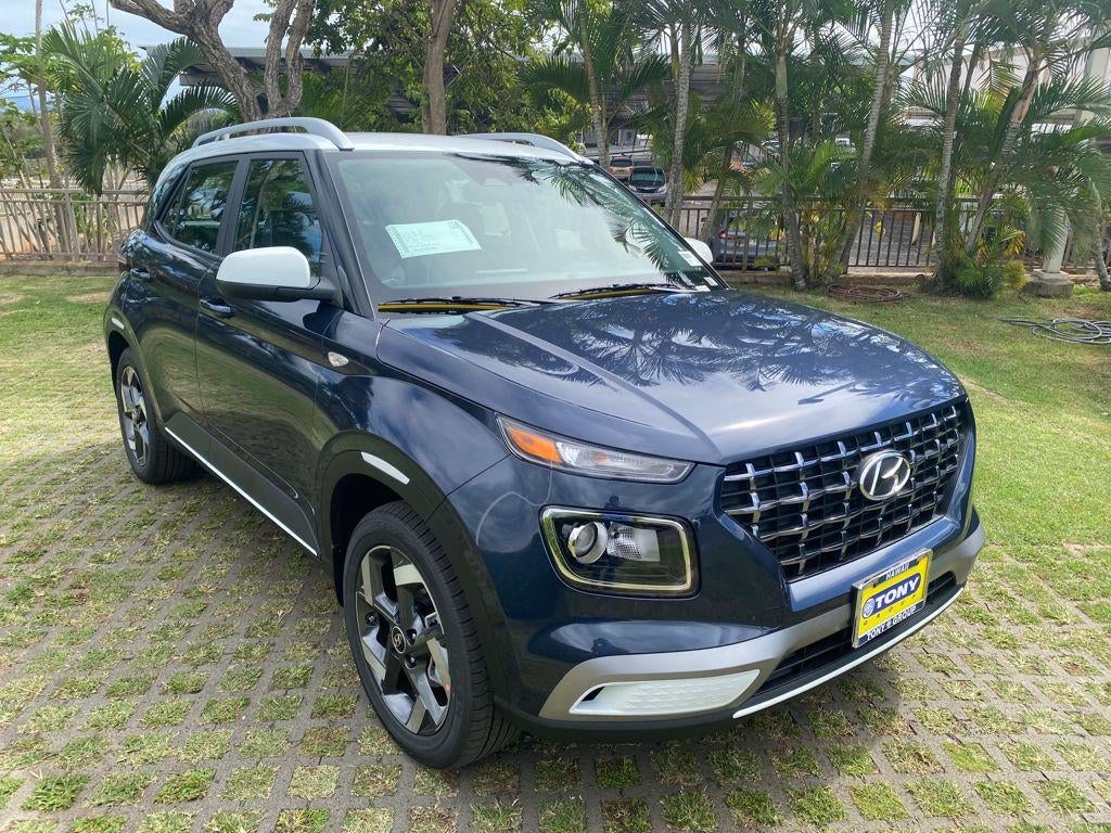 2026 Hyundai Venue SEL w/Two-Tone Roof