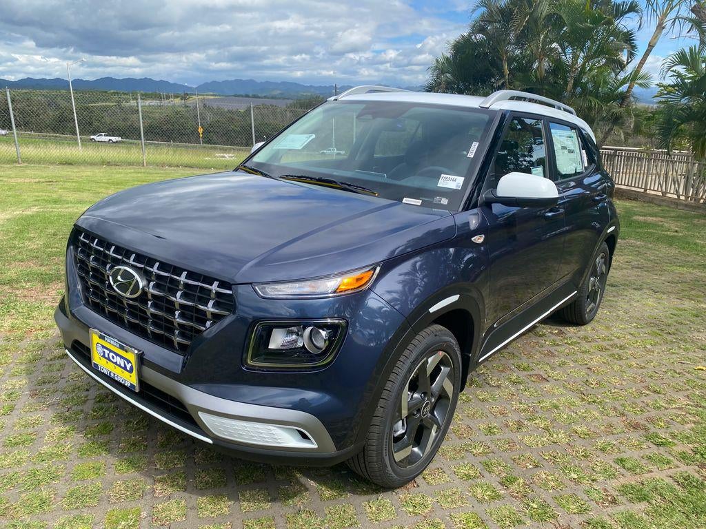 2026 Hyundai Venue SEL w/Two-Tone Roof