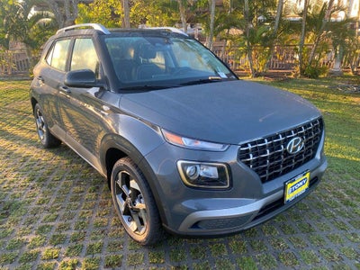2026 Hyundai Venue SEL w/Two-Tone Roof