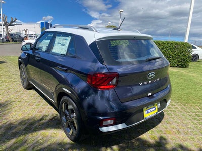 2026 Hyundai Venue SEL w/Two-Tone Roof