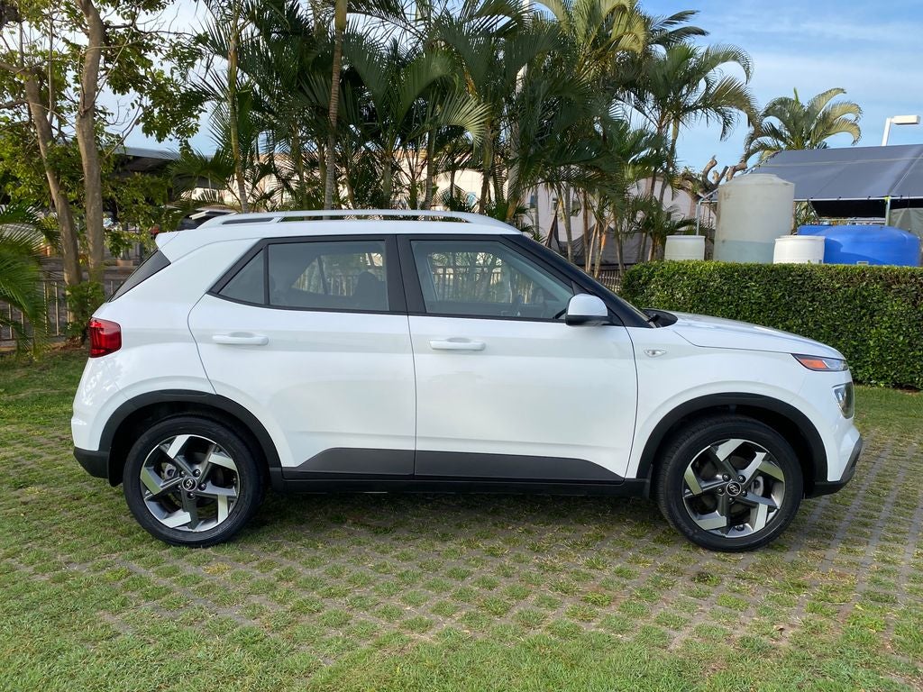 2023 Hyundai Venue SEL