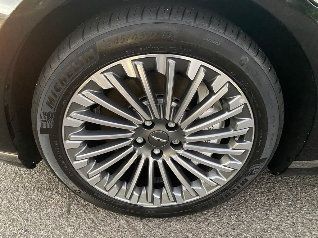 2024 Genesis Electrified G80 Advanced