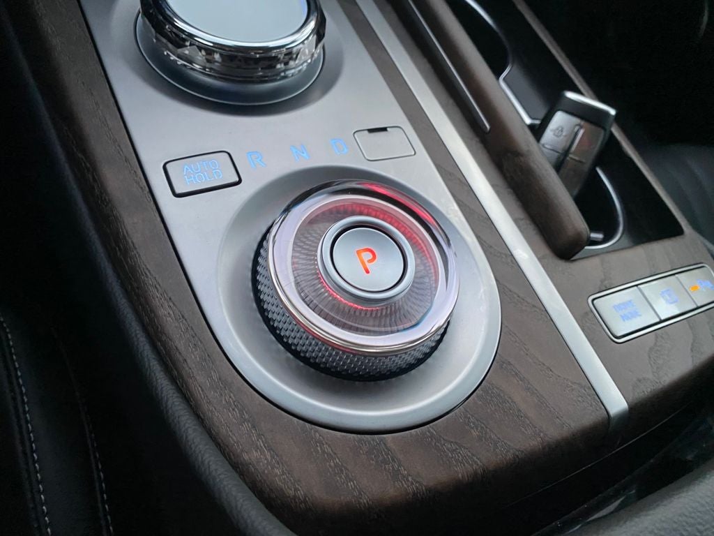 2024 Genesis Electrified G80 Advanced