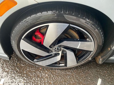 2022 Volkswagen Golf GTI 2.0T S