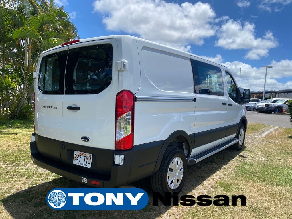 2025 Ford Transit Cargo Van Base