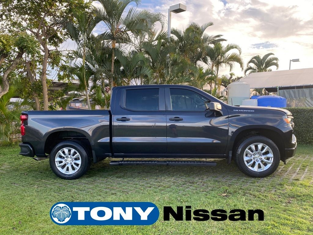 2022 Chevrolet Silverado 1500 Custom