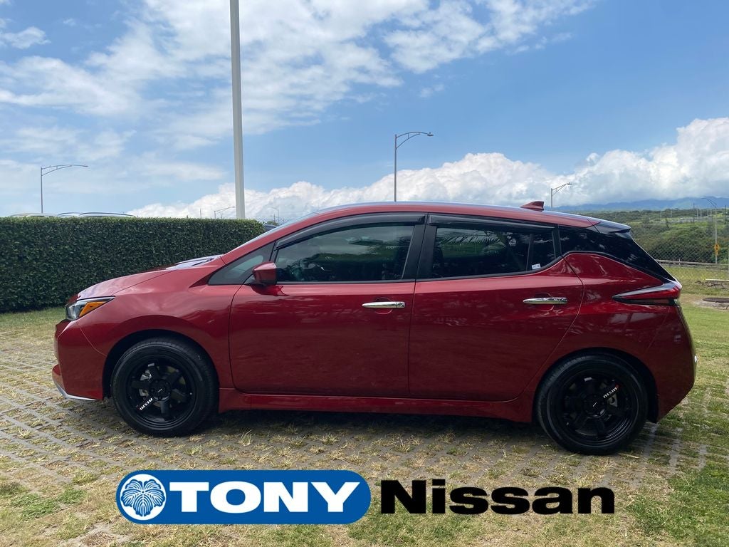 2025 Nissan LEAF SV Plus