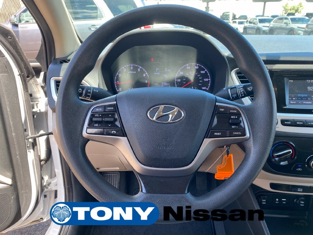 2022 Hyundai Accent SE