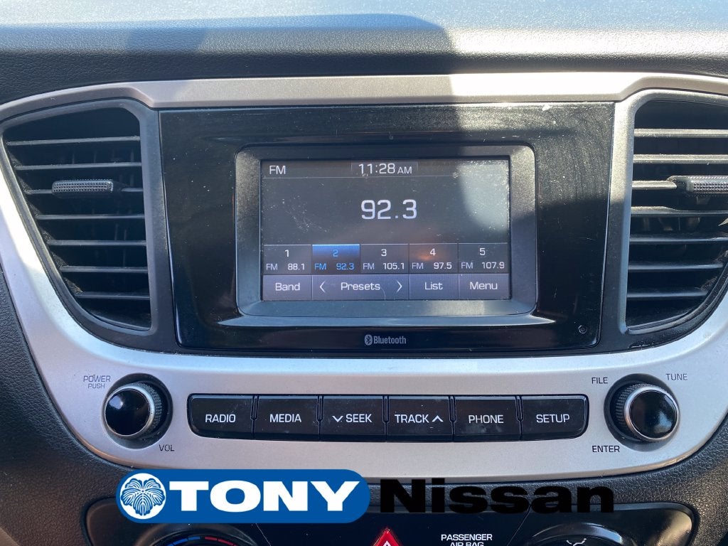 2022 Hyundai Accent SE