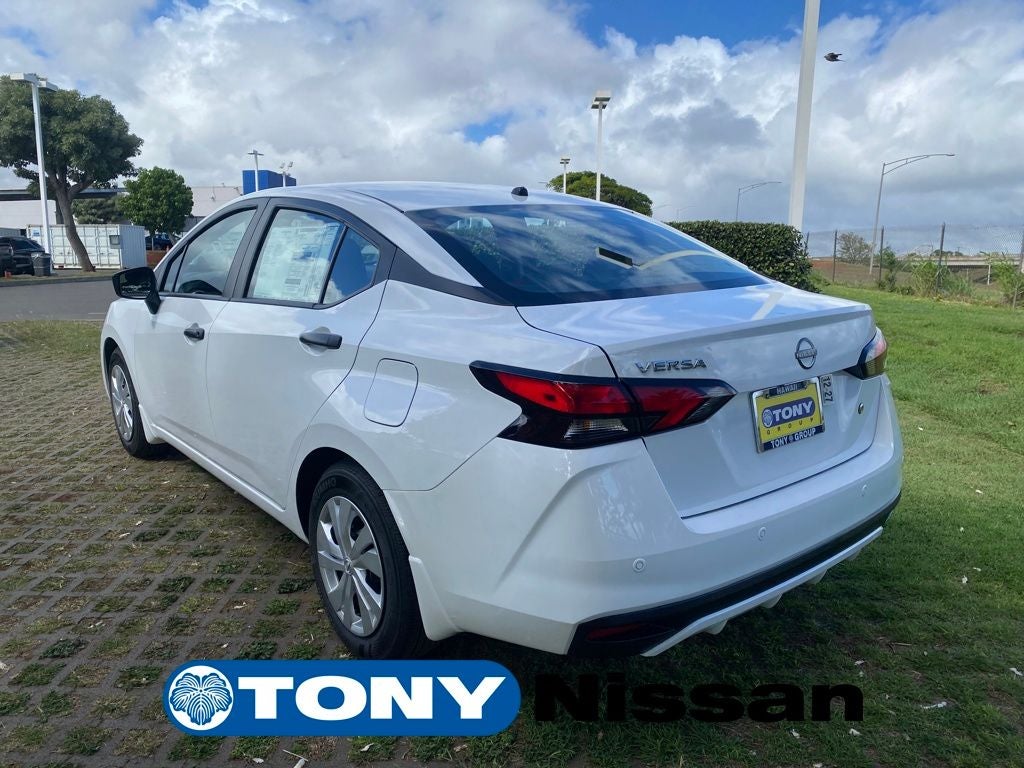 2025 Nissan Versa 1.6 S