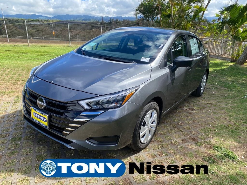 2025 Nissan Versa 1.6 S