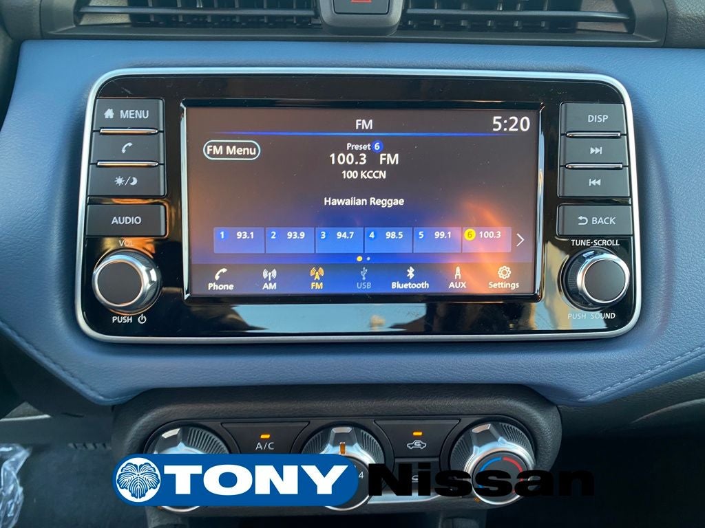 2025 Nissan Versa 1.6 SV