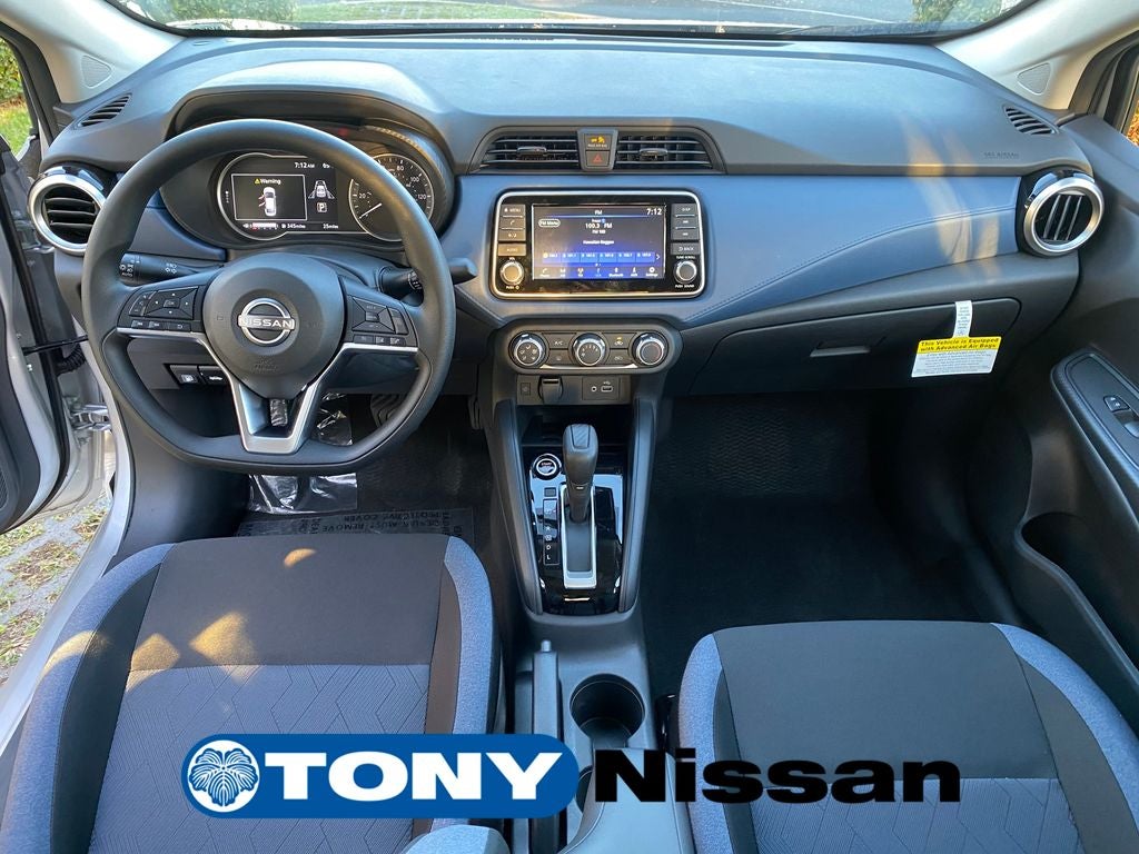 2025 Nissan Versa 1.6 SV