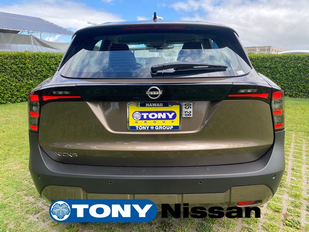 2026 Nissan Kicks S