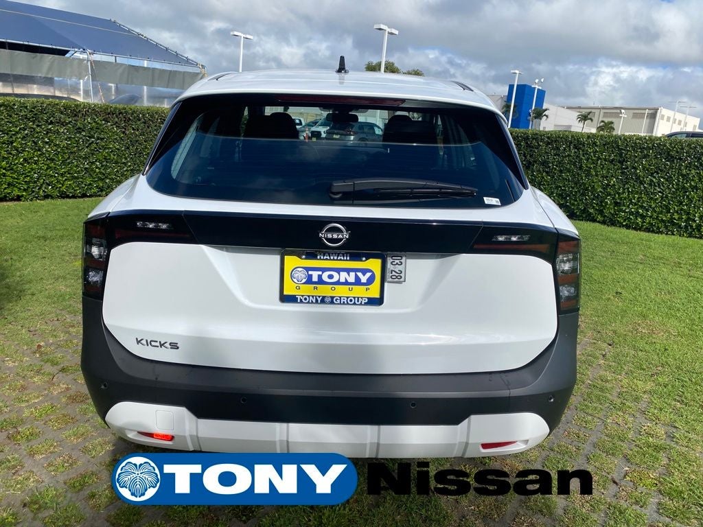 2026 Nissan Kicks S