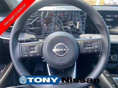 2025 Nissan Kicks SV