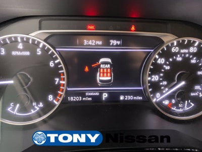 2024 Nissan Pathfinder SV