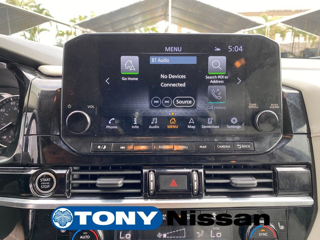 2023 Nissan Pathfinder SL