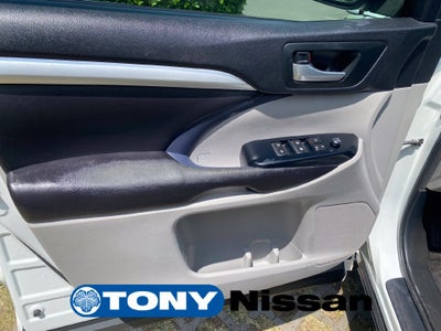 2016 Toyota Highlander XLE V6