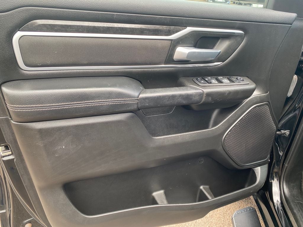 2023 RAM 1500 Base