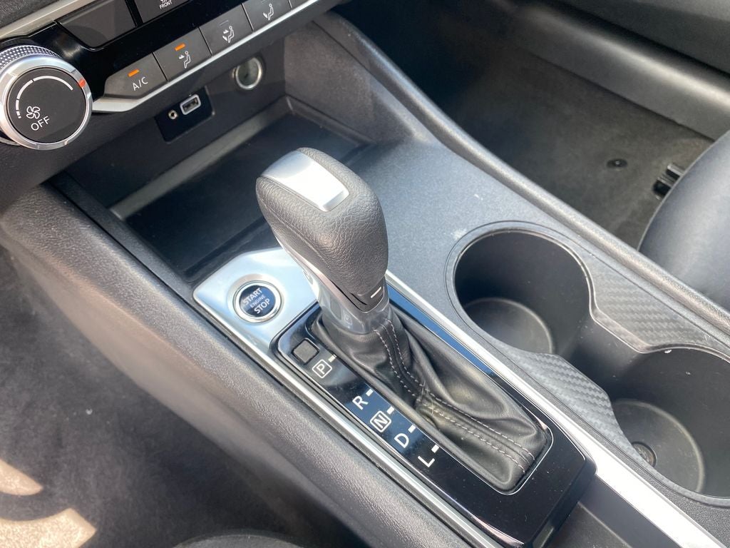 2022 Nissan Altima Base