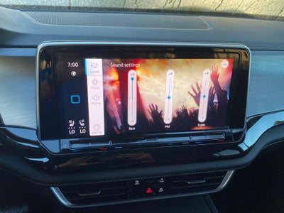 2026 Volkswagen Atlas Cross Sport 2.0T SE