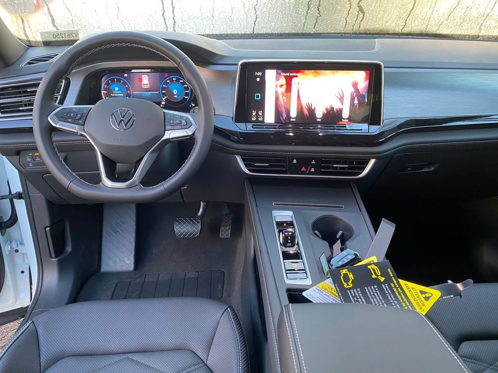 2026 Volkswagen Atlas Cross Sport 2.0T SE