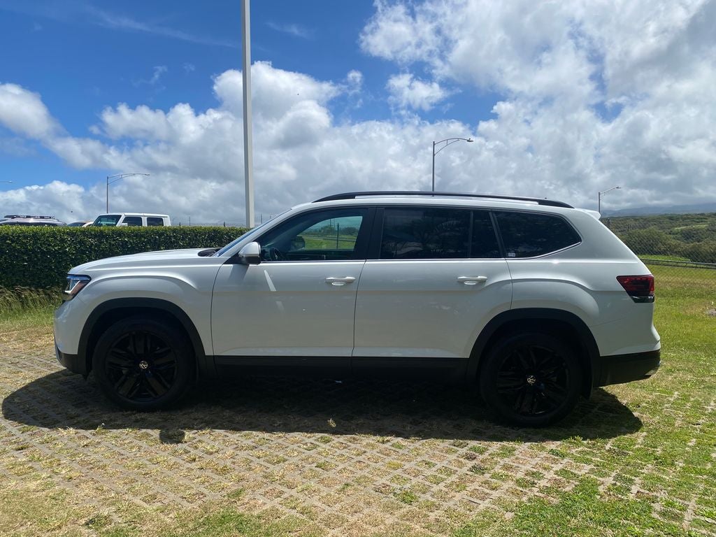 2023 Volkswagen Atlas Base