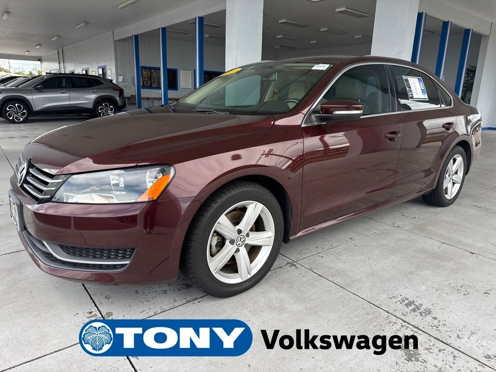 2013 Volkswagen Passat Base