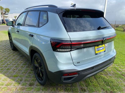 2026 Volkswagen Taos 1.5T SE Black