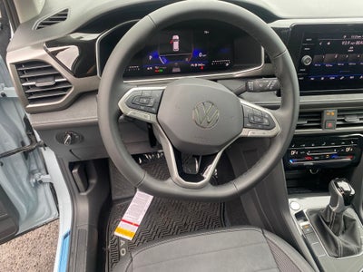 2026 Volkswagen Taos 1.5T SE Black