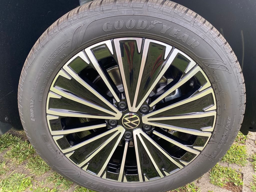 2026 Volkswagen Taos 1.5T SE