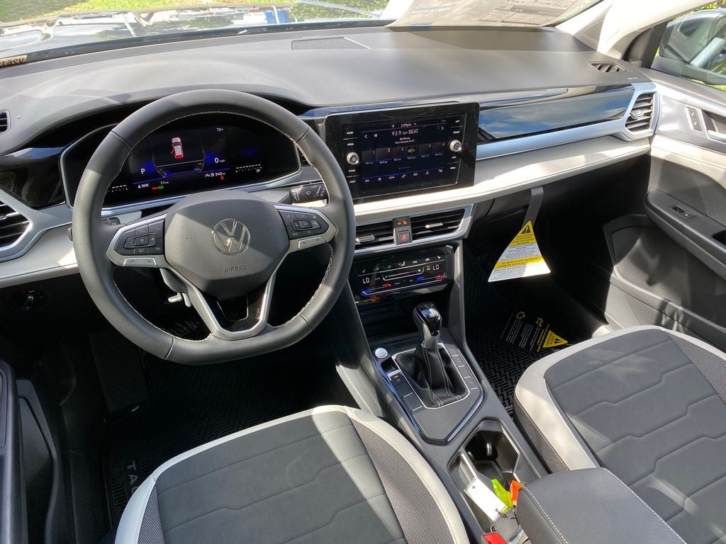 2026 Volkswagen Taos 1.5T SE