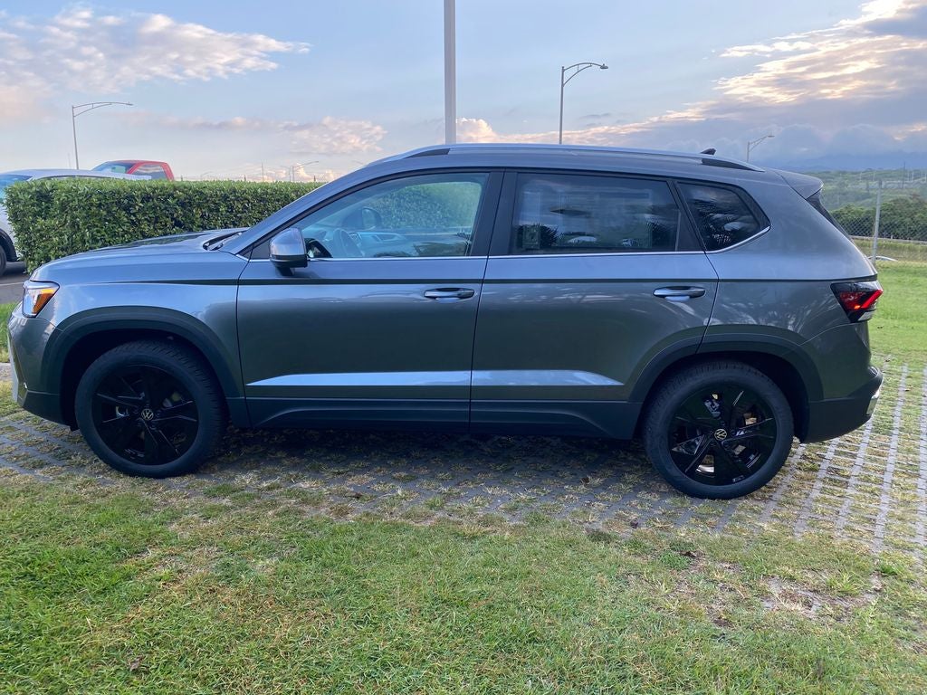 2026 Volkswagen Taos SE FWD