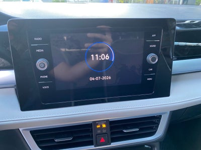 2026 Volkswagen Taos SE FWD