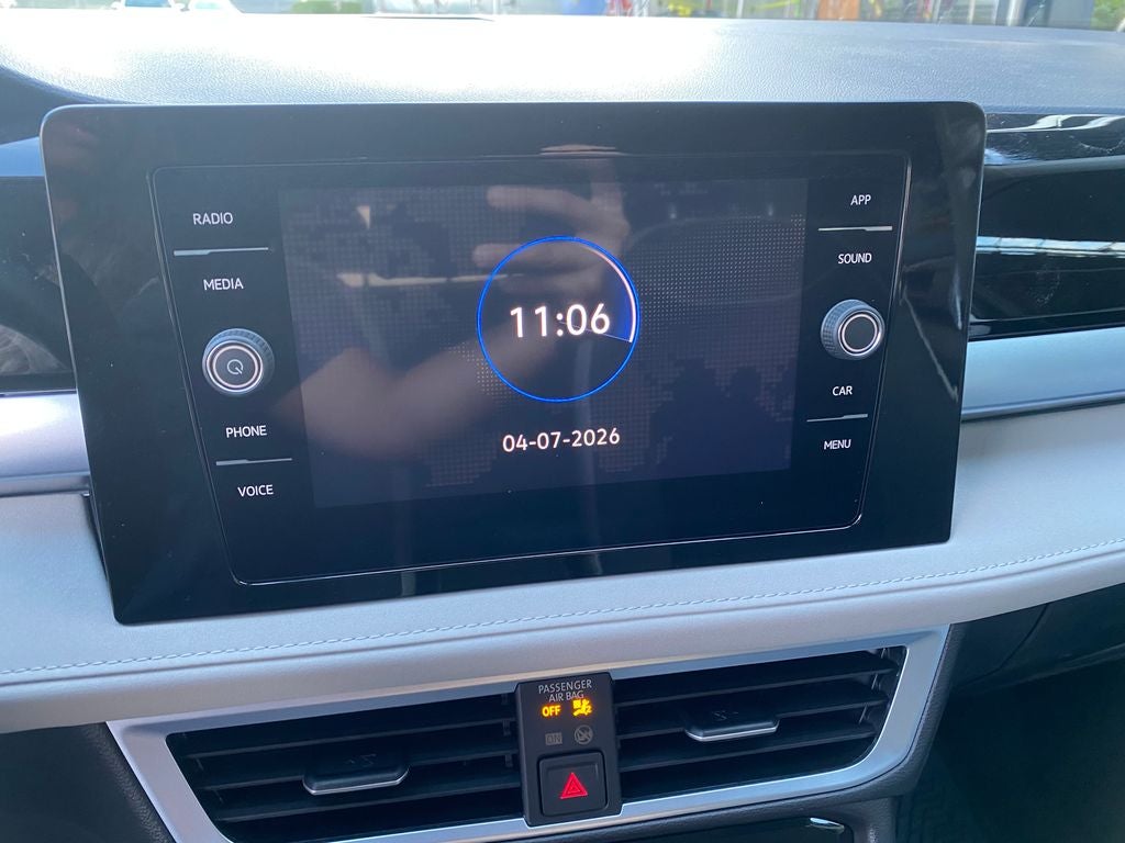 2026 Volkswagen Taos SE FWD