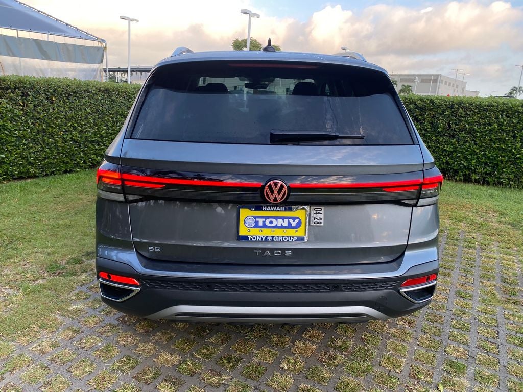 2026 Volkswagen Taos SE FWD