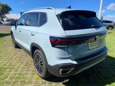 2027 Volkswagen Taos 1.5T SE