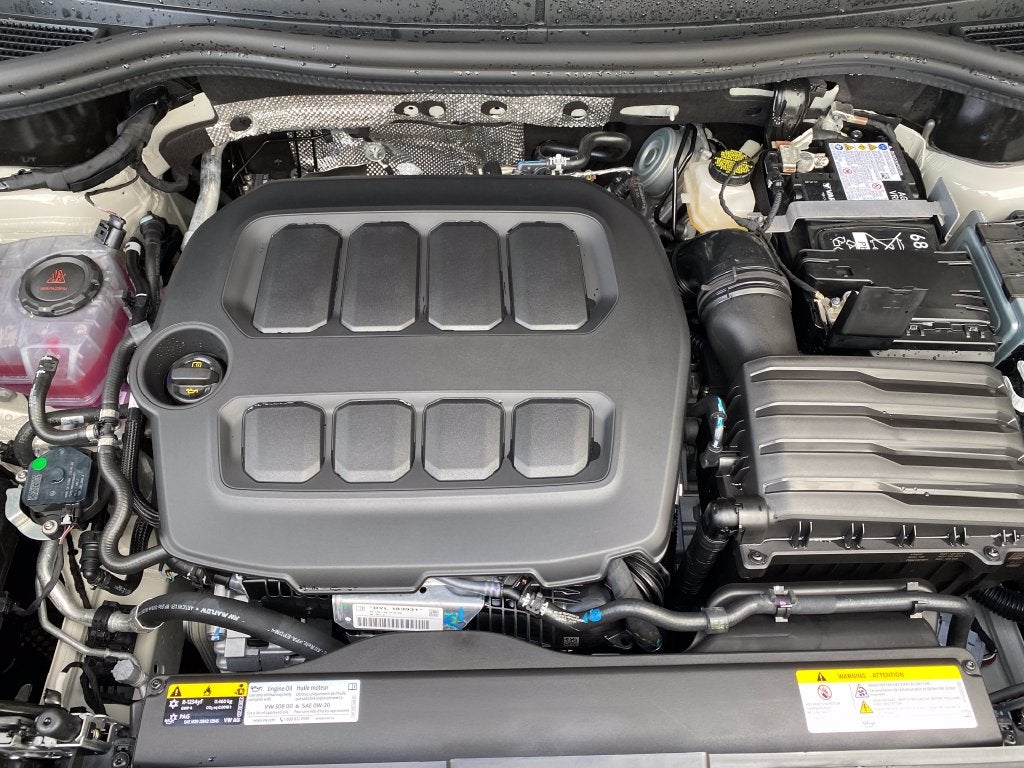 2026 Volkswagen Tiguan 2.0T SE R-Line Black