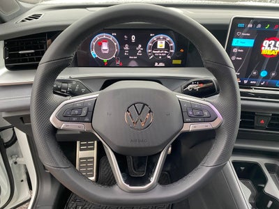 2026 Volkswagen Tiguan 2.0T SE R-Line Black