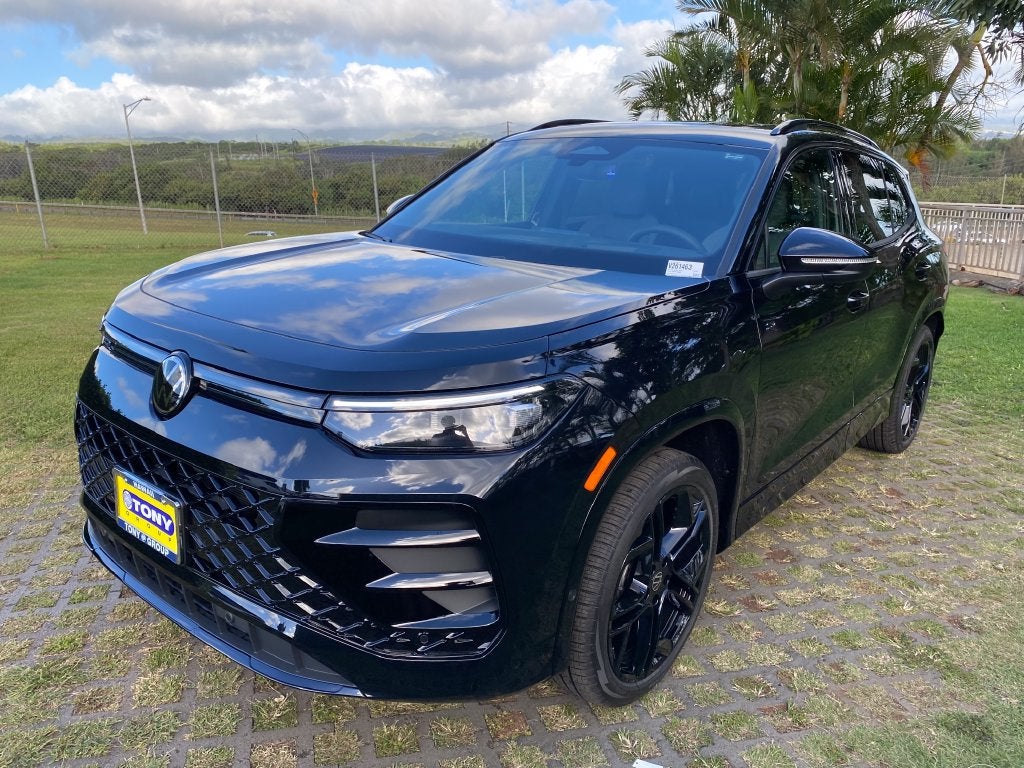 2026 Volkswagen Tiguan 2.0T SE R-Line Black