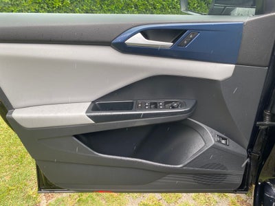 2023 Volkswagen Taos Base