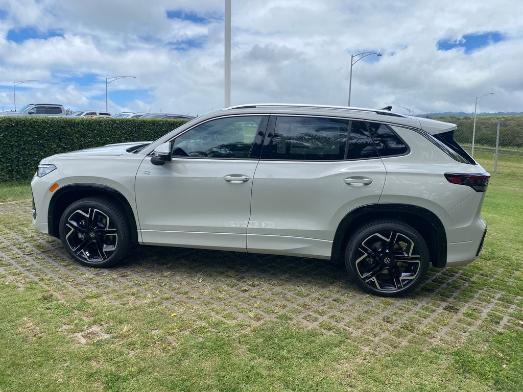 2026 Volkswagen Tiguan 2.0T SEL R-Line
