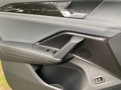 2026 Volkswagen Tiguan 2.0T SEL R-Line