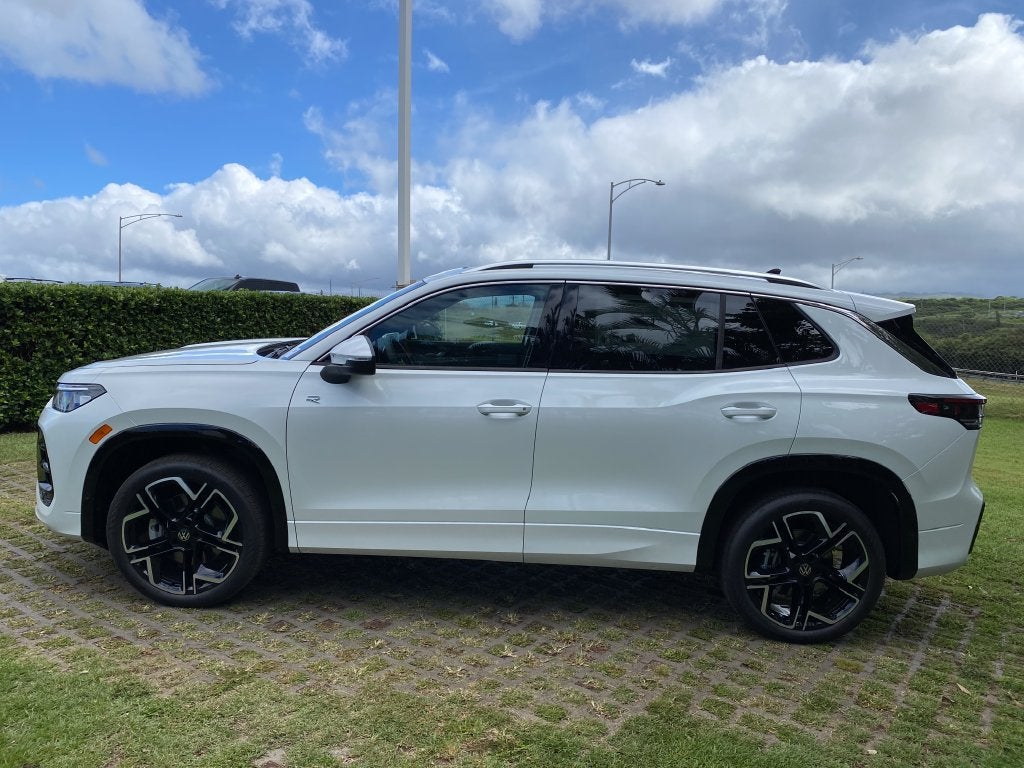 2026 Volkswagen Tiguan SEL R-Line Turbo 4MOTION